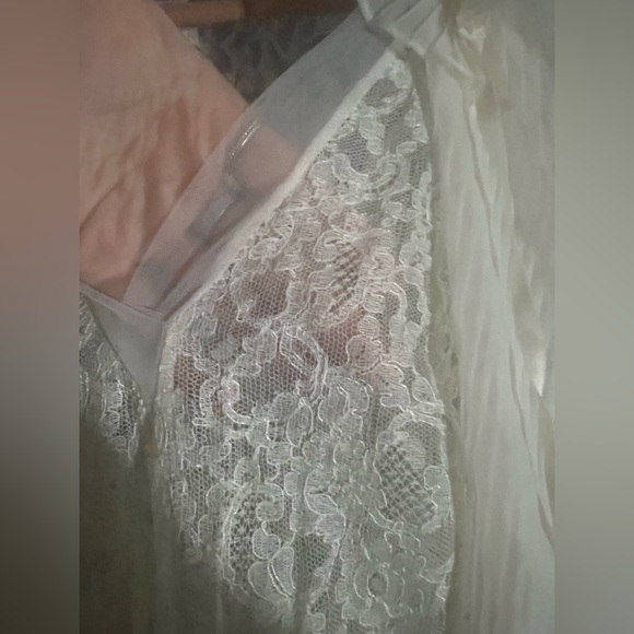 Vintage Sheer Pleated Nightgown Negligee by Radcliffe Large Lace Peignoir Set - Picture 3 of 4